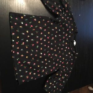 Crewcuts black floral tee size 6-7. Bell sleeves.